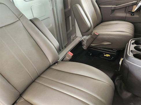 New 2025 Chevrolet Express 3500 1WT w/ Power Convenience Package image 15