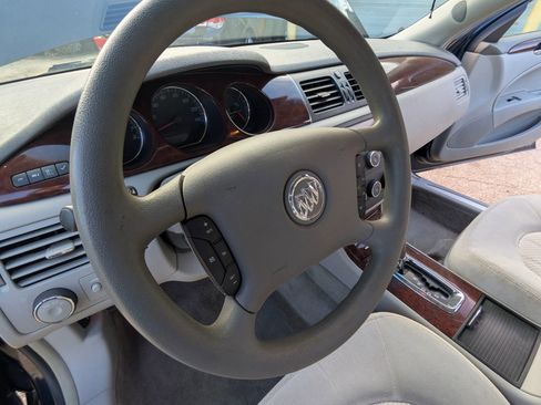 Used 2006 Buick Lucerne CX image 10