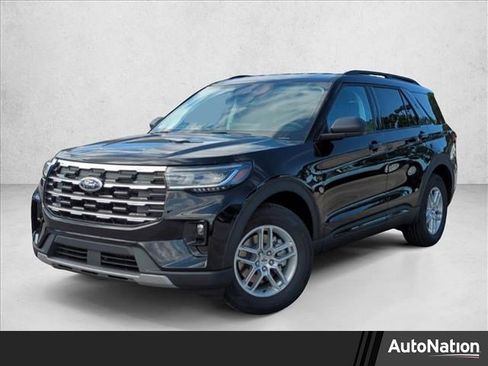 New 2026 Ford Explorer Active w/ Active Comfort Package image 1