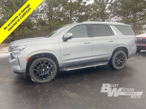 Used 2024 Chevrolet Tahoe LT w/ Luxury Package image 3