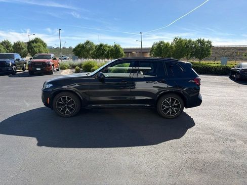 Used 2024 BMW X3 xDrive30i w/ Premium Package AWD/4WD image 2