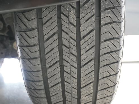 Used 2015 Toyota Sequoia Platinum image 33