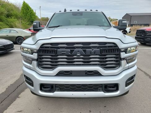 New 2026 RAM 2500 Big Horn AWD/4WD image 8