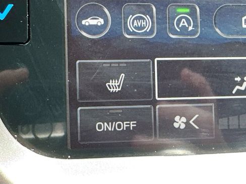 Certified 2024 Subaru Outback Onyx Edition AWD/4WD image 18
