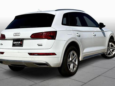 Used 2018 Audi Q5 2.0T Premium image 12