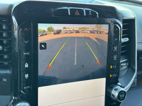 Used 2024 RAM 2500 Laramie image 10