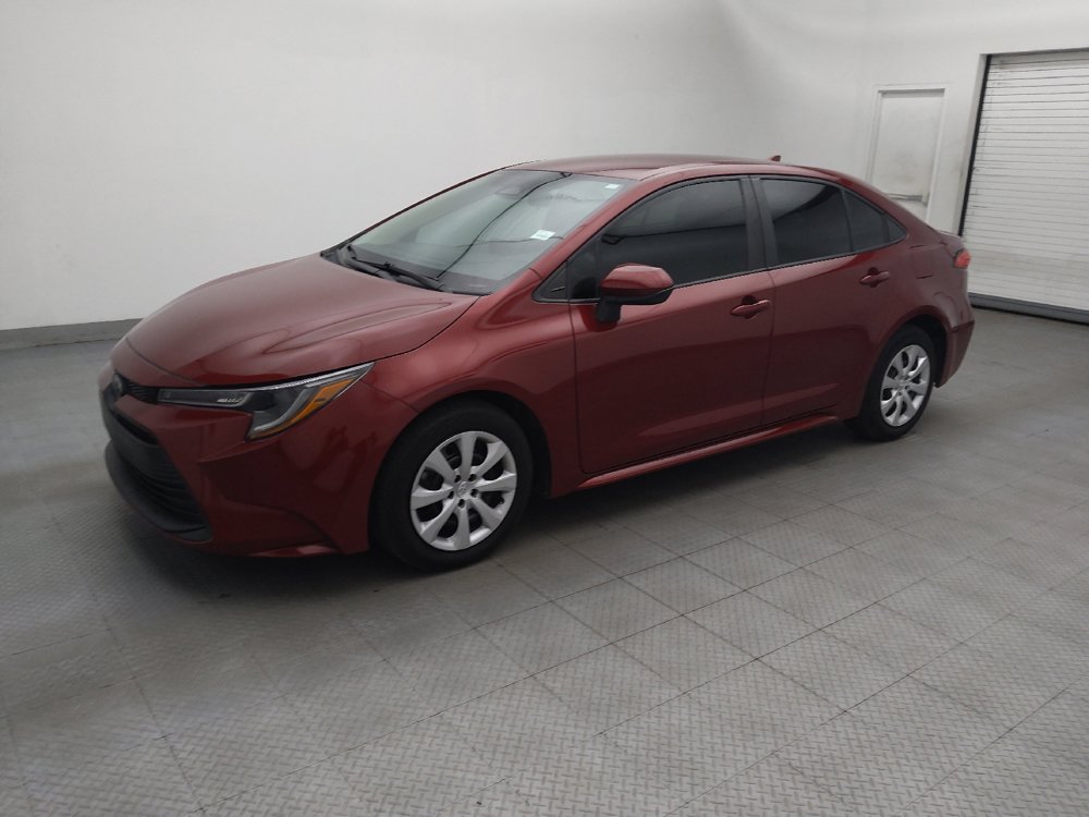 Used 2024 Toyota Corolla LE FWD image 2
