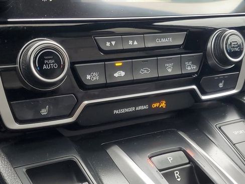 Used 2020 Honda CR-V Touring image 30