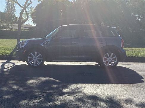 Used 2016 MINI Cooper Countryman S image 4