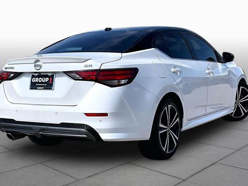 Used 2021 Nissan Sentra SR FWD image 13