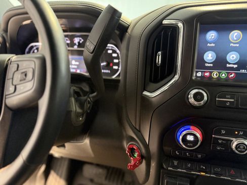 Used 2023 GMC Sierra 2500 AT4 w/ AT4 Preferred Package image 15