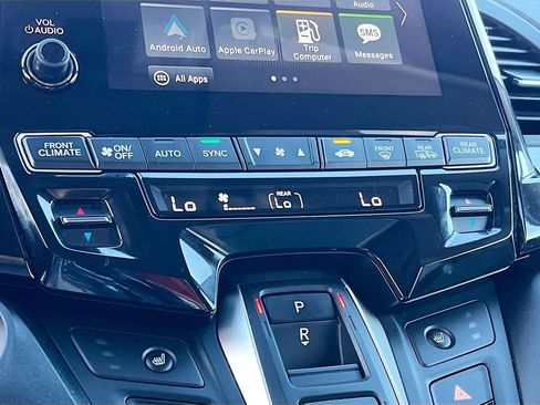 Used 2024 Honda Odyssey EX-L image 15