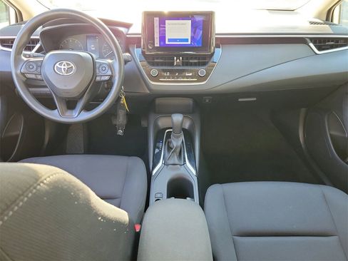 Used 2024 Toyota Corolla LE image 12