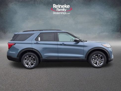New 2026 Ford Explorer Active w/ Active Comfort Package AWD/4WD image 4