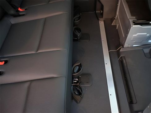 New 2025 Mercedes-Benz Sprinter 2500 image 17