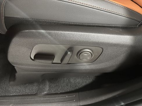 New 2026 Kia Carnival SX Prestige image 14