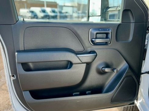 Used 2016 Chevrolet Silverado 2500 W/T image 10