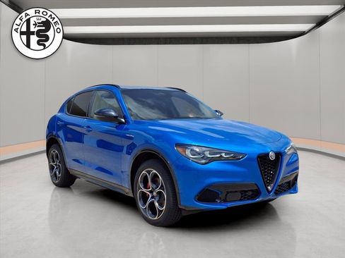 New 2025 Alfa Romeo Stelvio Sprint w/ Veloce Package image 1