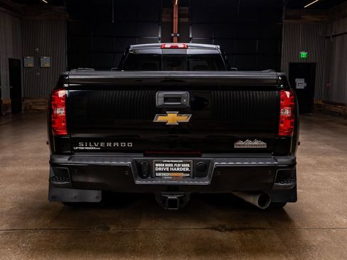 Used 2016 Chevrolet Silverado 3500 High Country w/ Duramax Plus Package AWD/4WD image 2