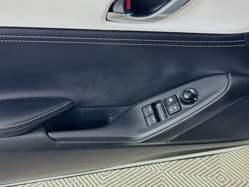 Used 2023 MAZDA MX-5 Miata Grand Touring image 18