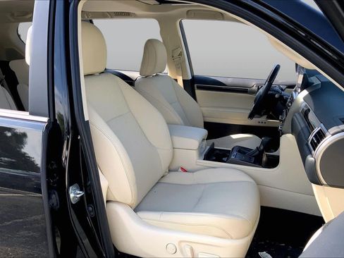 Used 2023 Lexus GX 460 Premium AWD/4WD image 8