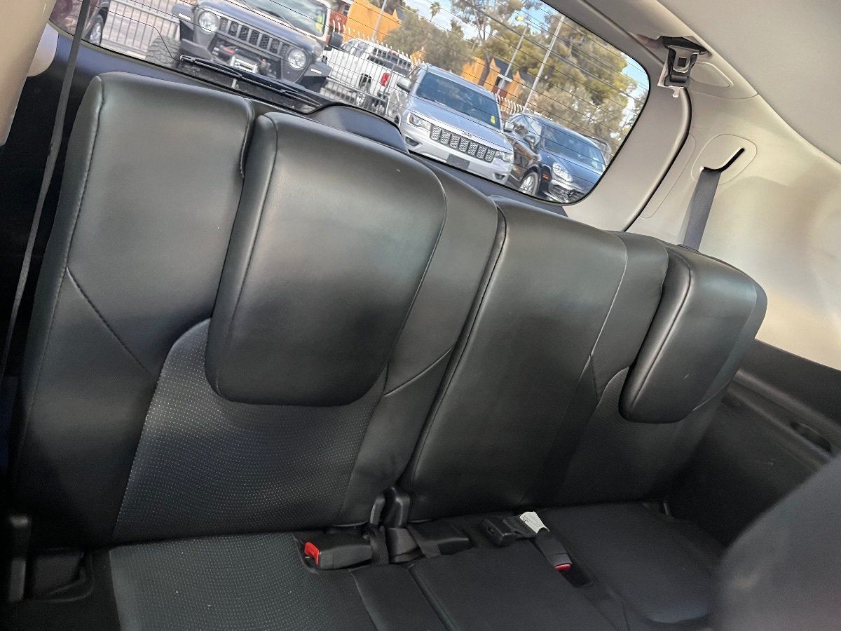 Used 2018 Nissan Armada SL RWD image 17
