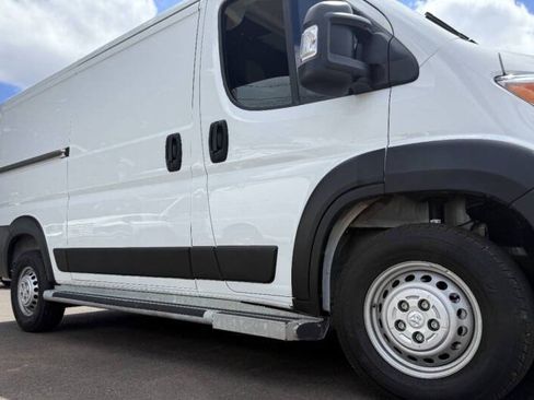 Used 2025 RAM ProMaster 2500 w/ U-Haul Equipment Group FWD image 12