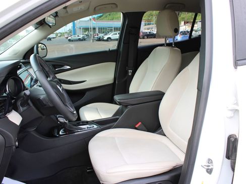 Used 2023 Buick Encore GX Select FWD image 14