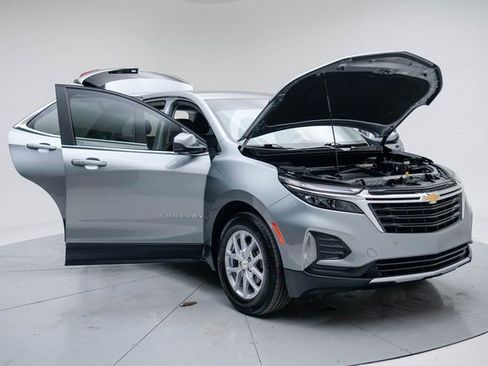 Used 2023 Chevrolet Equinox LT image 15