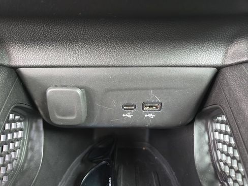 Used 2025 Chevrolet TrailBlazer LT FWD image 28