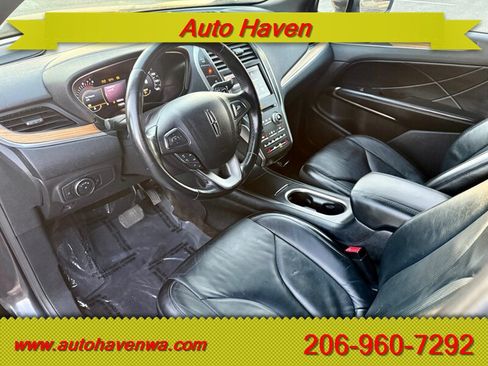 Used 2015 Lincoln MKC AWD w/ Equipment Group 101A Select image 8