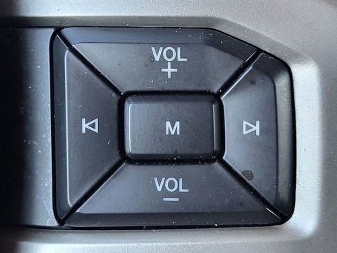 Used 2020 Ford F150 Lariat w/ Equipment Group 502A Luxury image 17