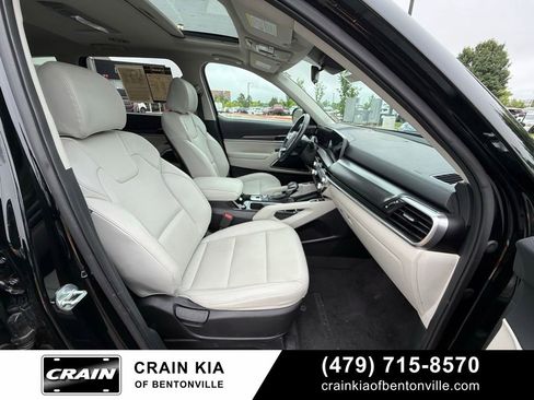 Certified 2024 Kia Telluride S w/ S Sunroof Package AWD/4WD image 28