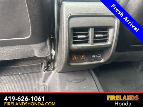 Used 2022 Cadillac XT4 Premium Luxury image 29