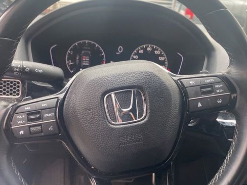Used 2023 Honda Civic Sport image 4