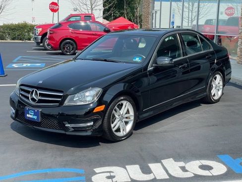 Used 2014 Mercedes-Benz C 300 4MATIC Sedan image 9