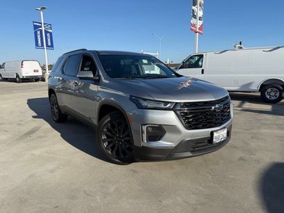 Used 2023 Chevrolet Traverse RS