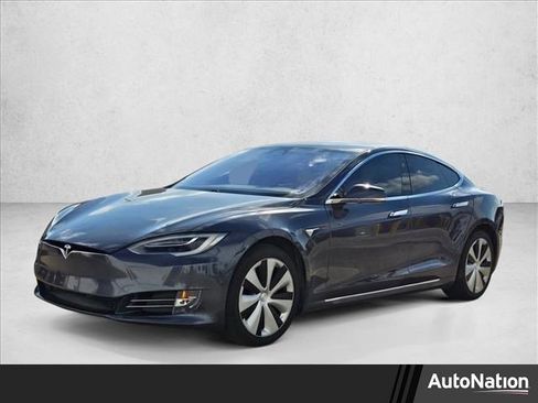 Used 2021 Tesla Model S Long Range image 1