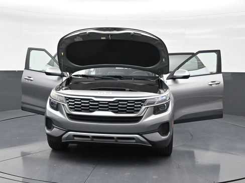 Used 2022 Kia Seltos LX AWD/4WD image 33