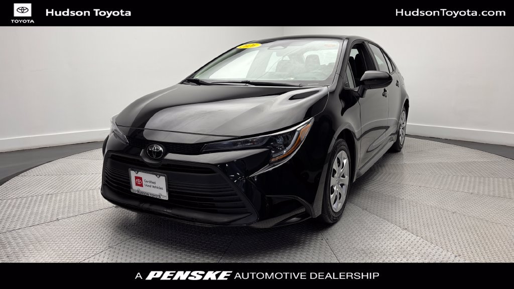 Used 2026 Toyota Corolla LE FWD image 1