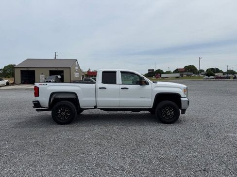 Used 2016 GMC Sierra 2500 4x4 Double Cab w/ Sierra Convenience Package image 6