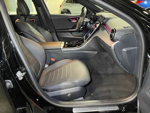 Used 2025 Mercedes-Benz C 300 4MATIC Sedan image 12
