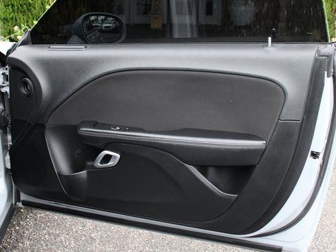 Used 2022 Dodge Challenger R/T w/ Blacktop Package image 34