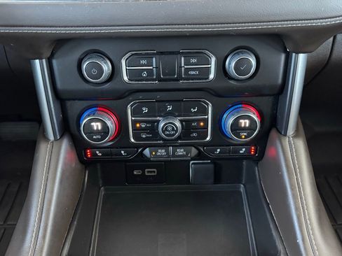 Used 2023 Chevrolet Tahoe Z71 w/ Max Trailering Package AWD/4WD image 34