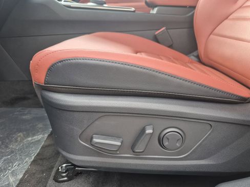 New 2026 Kia Sportage SX Prestige image 11