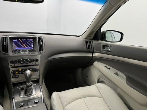 Used 2013 INFINITI G37 x Sedan w/ Premium Pkg image 44