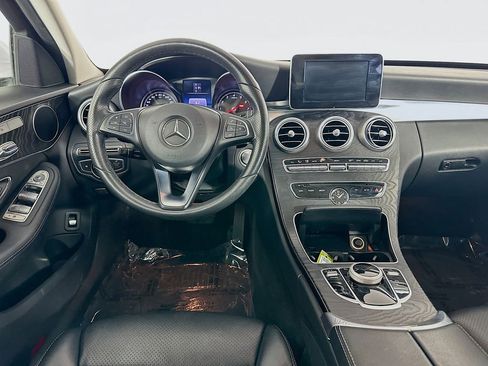 Used 2017 Mercedes-Benz C 300 4MATIC Sedan image 30