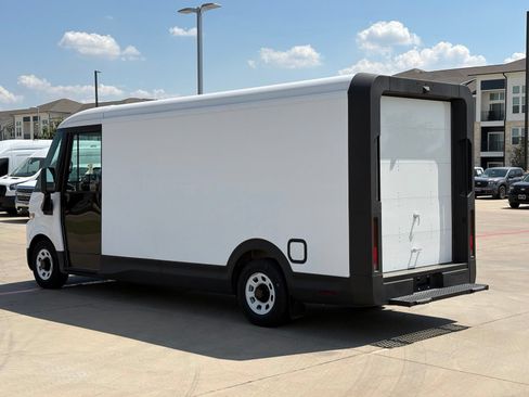 Used 2024 Chevrolet Brightdrop 600 w/ Battery Pack, Max Range AWD/4WD image 5