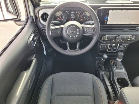 Used 2026 Jeep Gladiator Sport image 16