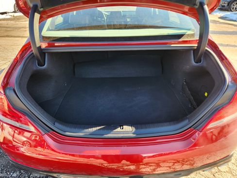 Used 2020 Genesis G70 2.0T image 18